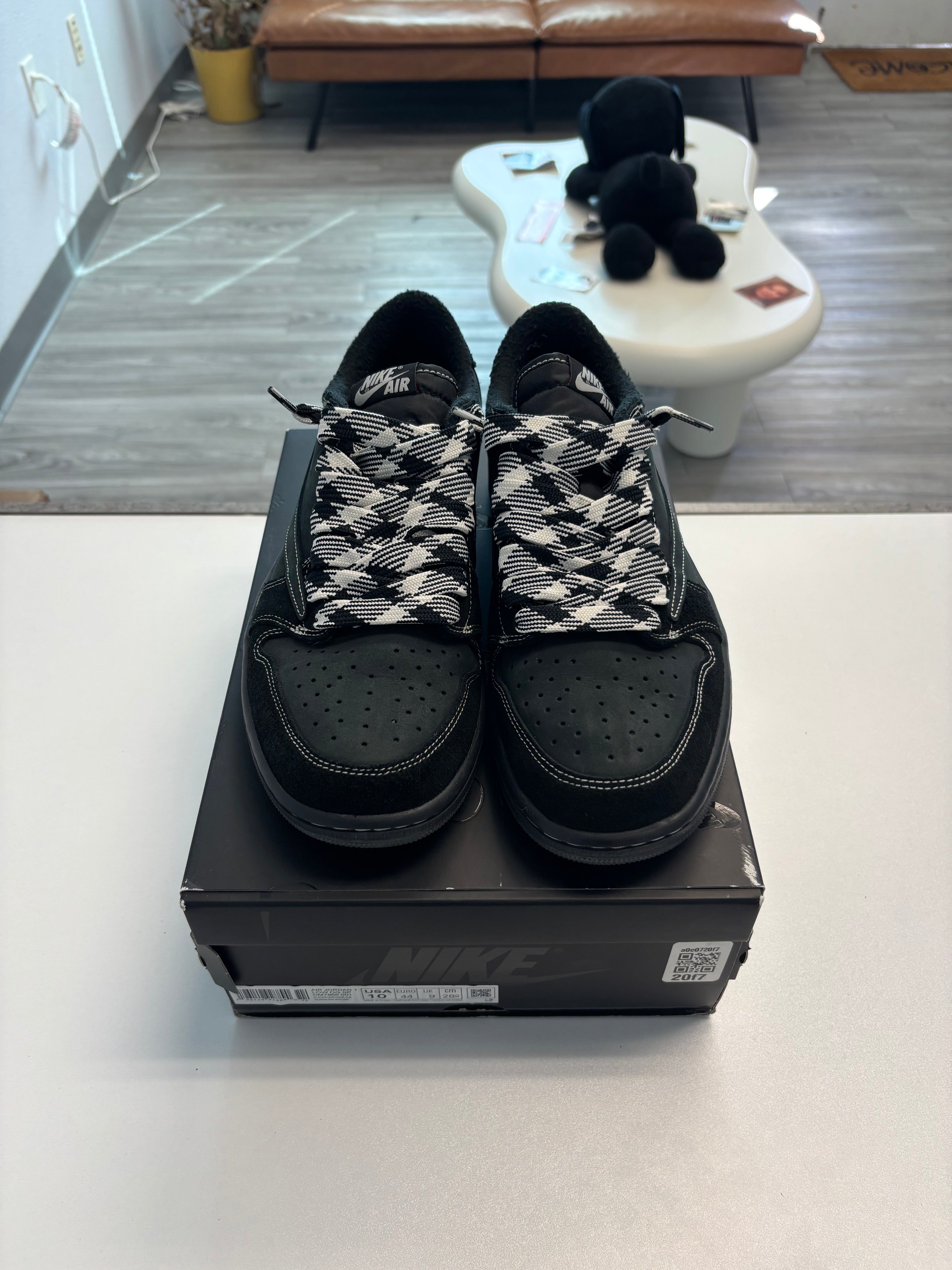 Travis Scott x Air Jordan 1 Retro Low OG SP 'Black Phantom' Pre-owned