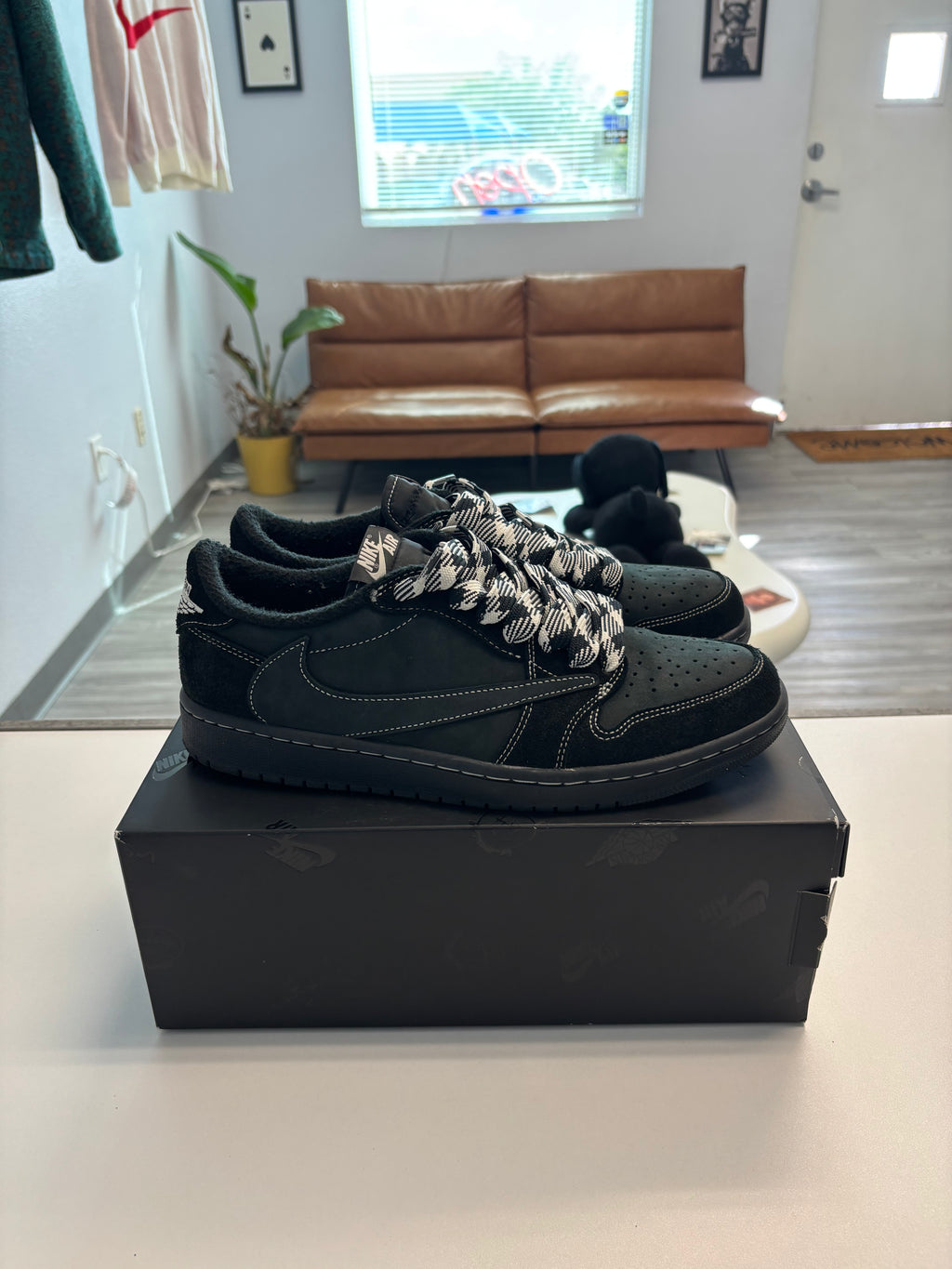 Travis Scott x Air Jordan 1 Retro Low OG SP 'Black Phantom' Pre-owned